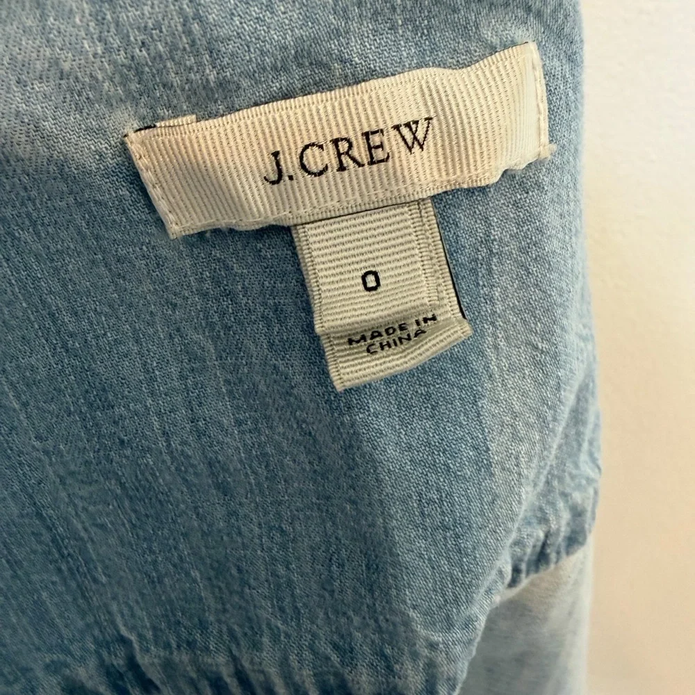 J CREW Women's Size 0 Pocket Button Front Shirt Denim Chambray